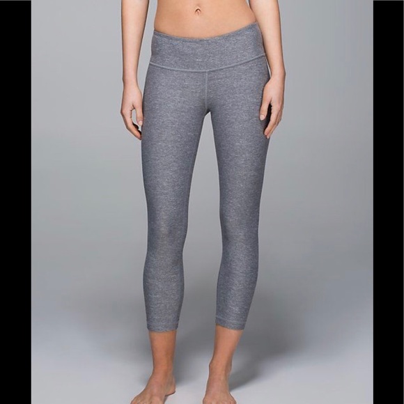 lululemon athletica Pants - Lululemon Wunder Under Crop